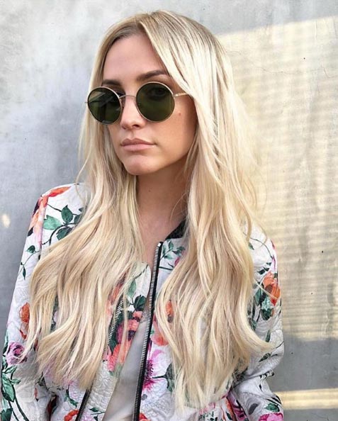 Creamy blonde hair extensions