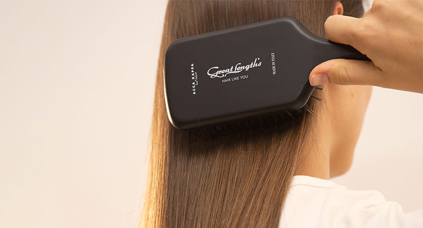 brush for hair extensions