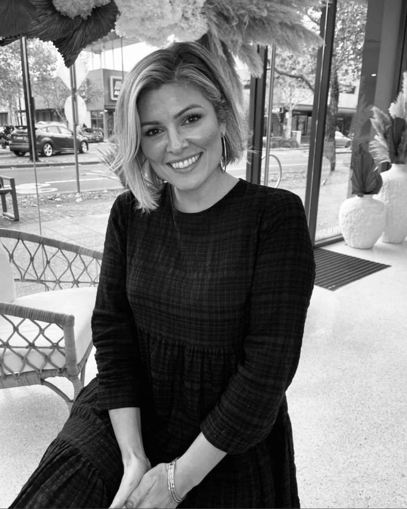 Zen Giai New Great Lengths Educator for certifications