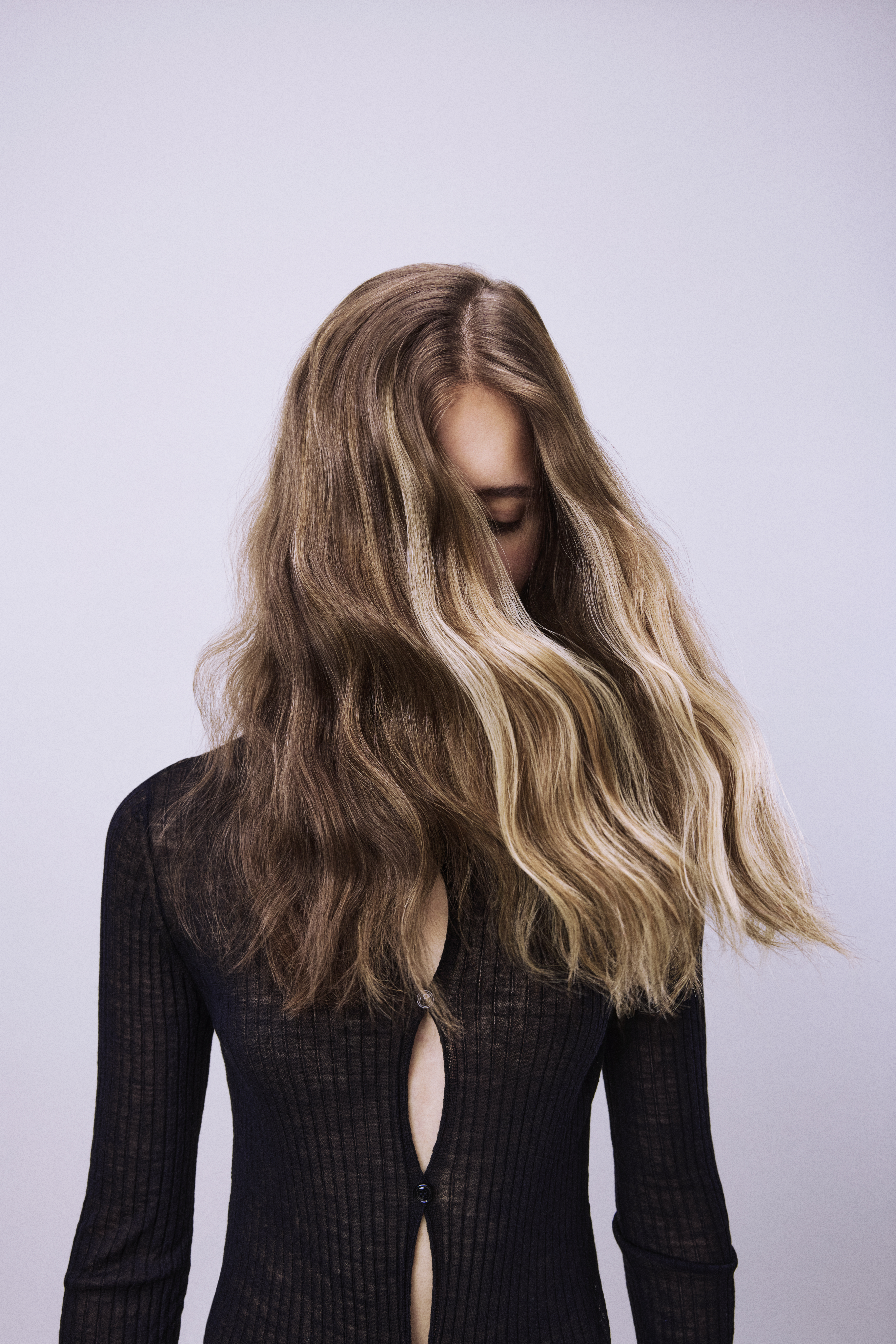 Great Lengths certified hair extension stylist — long natural-looking Remy extensions